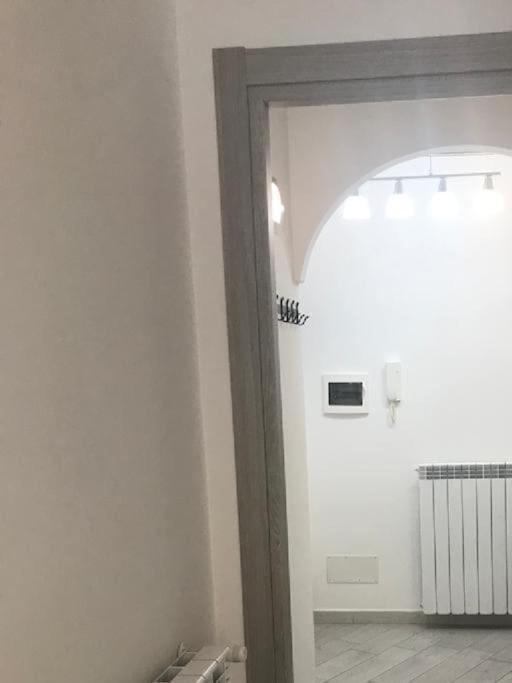 Premium Apartment With Parking Ciampino Luaran gambar