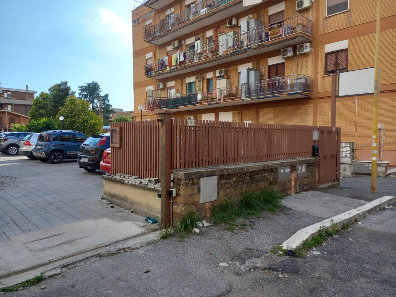 Premium Apartment With Parking Ciampino Luaran gambar